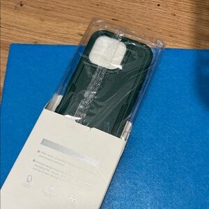 Protective Dark Green iPhone  16 Pro case